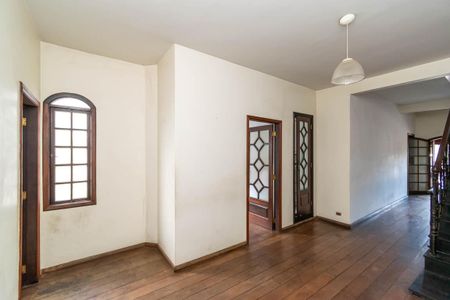 Casa à venda com 280m², 3 quartos e 2 vagasSala 2