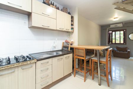 Casa de condomínio à venda com 65m², 2 quartos e 1 vagaCozinha