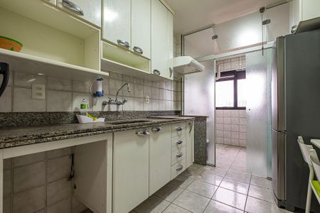 Apartamento à venda com 86m², 3 quartos e 3 vagas Apartamento à venda com 86m², 3 quartos e 3 vagasCozinha