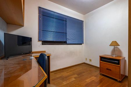 Apartamento à venda com 86m², 3 quartos e 3 vagas Apartamento à venda com 86m², 3 quartos e 3 vagasQuarto 1