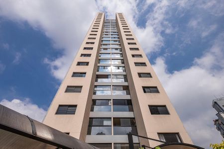 Apartamento à venda com 86m², 3 quartos e 3 vagas Apartamento à venda com 86m², 3 quartos e 3 vagasFachada