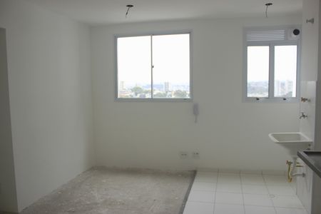 Sala/Cozinha de apartamento à venda com 2 quartos, 35m² em Vila Galvão, Guarulhos