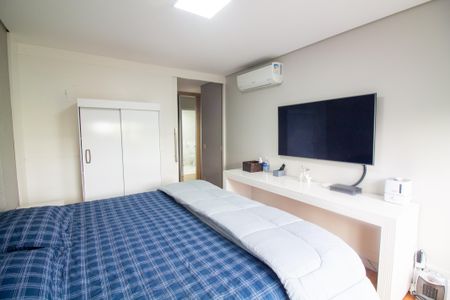 Apartamento à venda com 220m², 3 quartos e 3 vagasSuíte 3