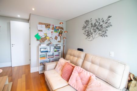 Apartamento à venda com 220m², 3 quartos e 3 vagasSala de TV