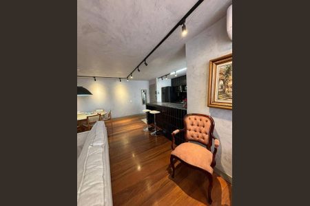 Apartamento à venda com 94m², 1 quarto e 1 vaga