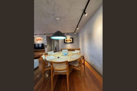 Apartamento à venda com 94m², 1 quarto e 1 vaga