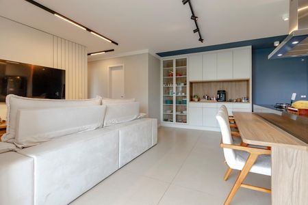 Sala de apartamento para alugar com 2 quartos, 84m² em Santo Amaro, São Paulo