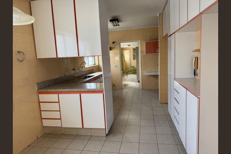 Apartamento à venda com 227m², 3 quartos e 2 vagas Apartamento à venda com 227m², 3 quartos e 2 vagasFoto 09