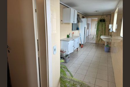 Apartamento à venda com 227m², 3 quartos e 2 vagas Apartamento à venda com 227m², 3 quartos e 2 vagasFoto 18