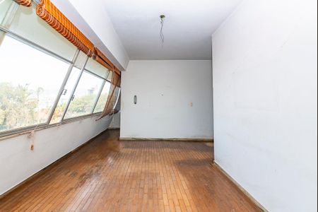 Casa à venda com 400m², 4 quartos e 4 vagas Casa à venda com 400m², 4 quartos e 4 vagasSala 2