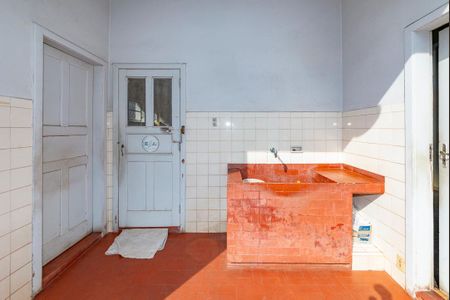 Casa à venda com 400m², 4 quartos e 4 vagas Casa à venda com 400m², 4 quartos e 4 vagasÁrea de Serviço