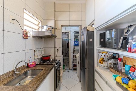 Apartamento à venda com 76m², 2 quartos e sem vagaCozinha