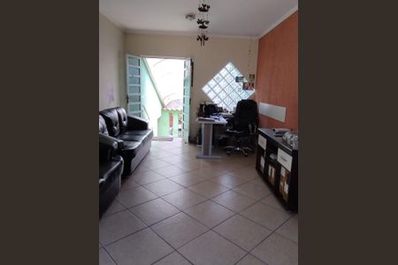 Casa à venda com 4 quartos, 252m² em Vila das Merces, São Paulo