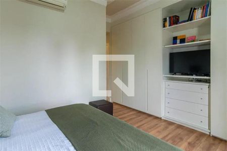 Apartamento à venda com 417m², 4 quartos e 4 vagasSuíte 5