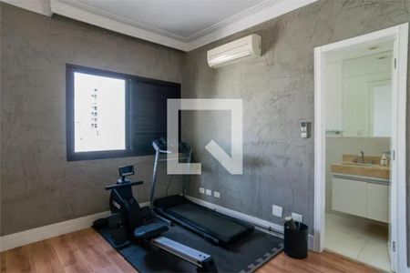 Apartamento à venda com 417m², 4 quartos e 4 vagasQuarto de Serviço