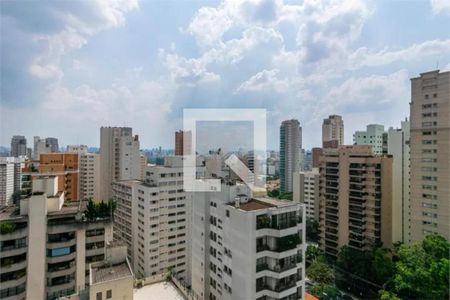 Apartamento à venda com 417m², 4 quartos e 4 vagasÁrea comum