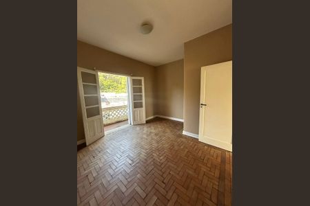 Casa à venda com 324m², 7 quartos e 3 vagas