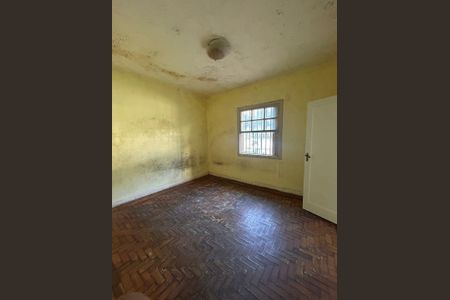 Casa à venda com 324m², 7 quartos e 3 vagas