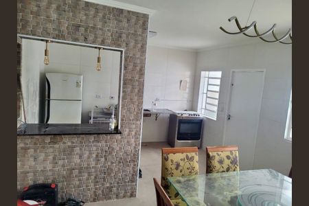 Casa à venda com 3 quartos, 180m² em Vila Pauliceia, São Paulo