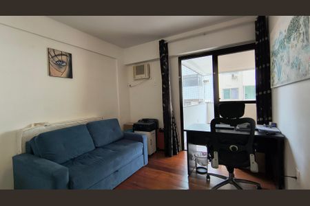 Apartamento à venda com 180m², 5 quartos e 2 vagasQuarto 2