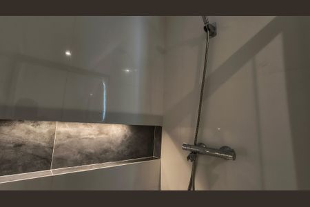 Apartamento à venda com 180m², 5 quartos e 2 vagasBanheiro Social