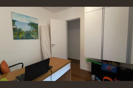 Apartamento à venda com 180m², 5 quartos e 2 vagasQuarto 3