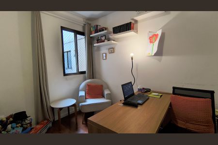 Apartamento à venda com 180m², 5 quartos e 2 vagasQuarto 3