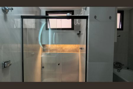 Apartamento à venda com 180m², 5 quartos e 2 vagasBanheiro da Suíte