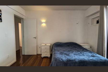 Apartamento à venda com 180m², 5 quartos e 2 vagasSuíte