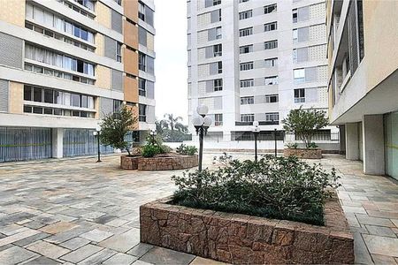 Apartamento à venda com 135m², 3 quartos e 1 vaga
