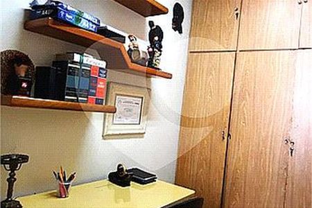 Apartamento à venda com 135m², 3 quartos e 1 vaga