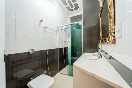 Casa à venda com 2 quartos, 140m² em Chácara Santo Antônio (Zona Sul), São Paulo