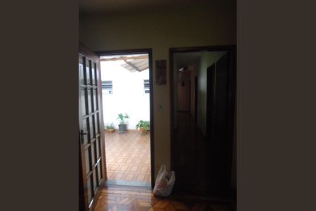 Casa à venda com 4 quartos, 200m² em Cidade Ademar, São Paulo