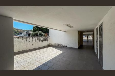 Apartamento à venda com 90m², 2 quartos e 2 vagasÁrea comum