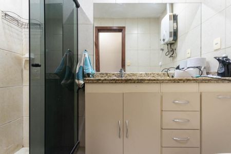 Apartamento à venda com 90m², 2 quartos e 2 vagasBanheiro