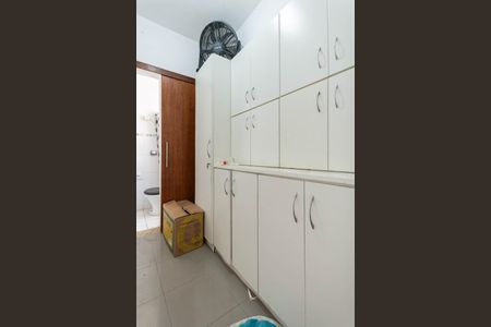 Apartamento à venda com 90m², 2 quartos e 2 vagasQuarto de Serviço