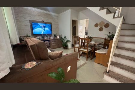 Casa à venda com 2 quartos, 64m² em Jardim Peri Peri, São Paulo