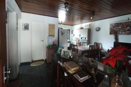 Casa à venda com 3 quartos, 100m² em Jardim do Lago, São Paulo