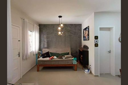 Casa à venda com 3 quartos, 97m² em Jardim Sarah, São Paulo