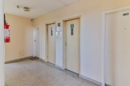 Apartamento à venda com 87m², 2 quartos e sem vagaÁrea comum