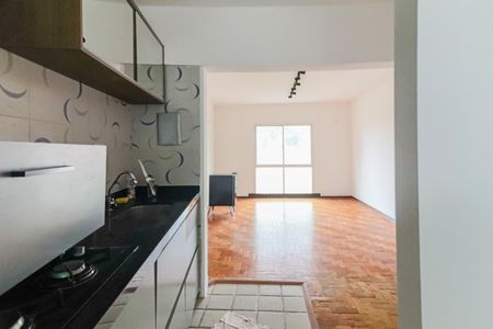 Apartamento à venda com 87m², 2 quartos e sem vagaCozinha e Área de Serviço