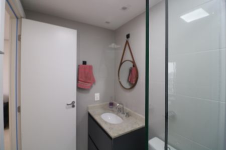 Apartamento para alugar com 48m², 2 quartos e sem vagaBanheiro