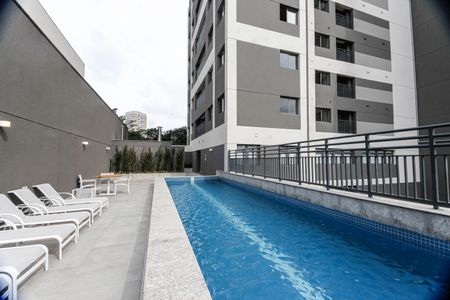 Apartamento para alugar com 48m², 2 quartos e sem vagaÁrea comum - Piscina