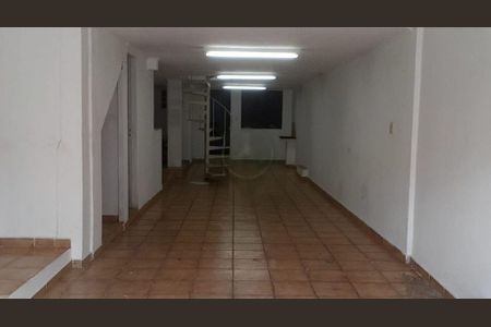 Casa à venda com 4 quartos, 183m² em Siciliano, São Paulo