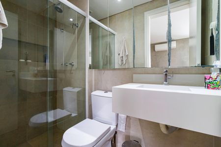 Apartamento à venda com 75m², 1 quarto e 1 vaga Apartamento à venda com 75m², 1 quarto e 1 vagaBanheiro