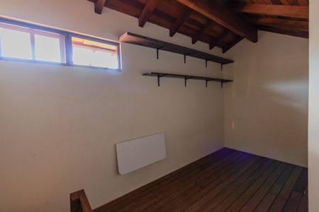Casa à venda com 77m², 2 quartos e 1 vaga Casa à venda com 77m², 2 quartos e 1 vagaCobertura