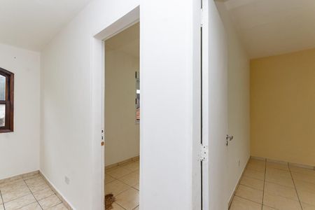 Casa para alugar com 80m², 2 quartos e 1 vagaHall quartos