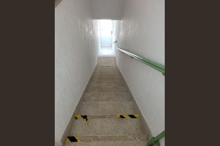 Casa à venda com 80m², 2 quartos e sem vaga