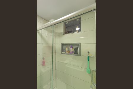 Casa à venda com 80m², 2 quartos e 1 vaga Casa à venda com 80m², 2 quartos e 1 vagaBanheiro Social