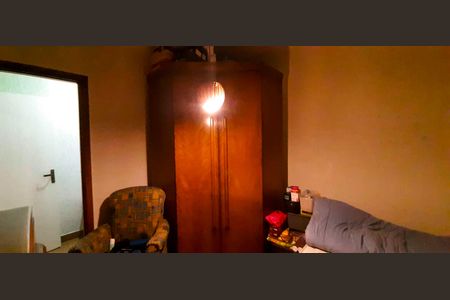 Casa à venda com 167m², 3 quartos e 2 vagasCasa 1 - Quarto 2